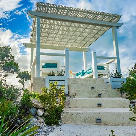 Modern Cottage With Chalk Sound Views Провиденсиалес Экстерьер фото